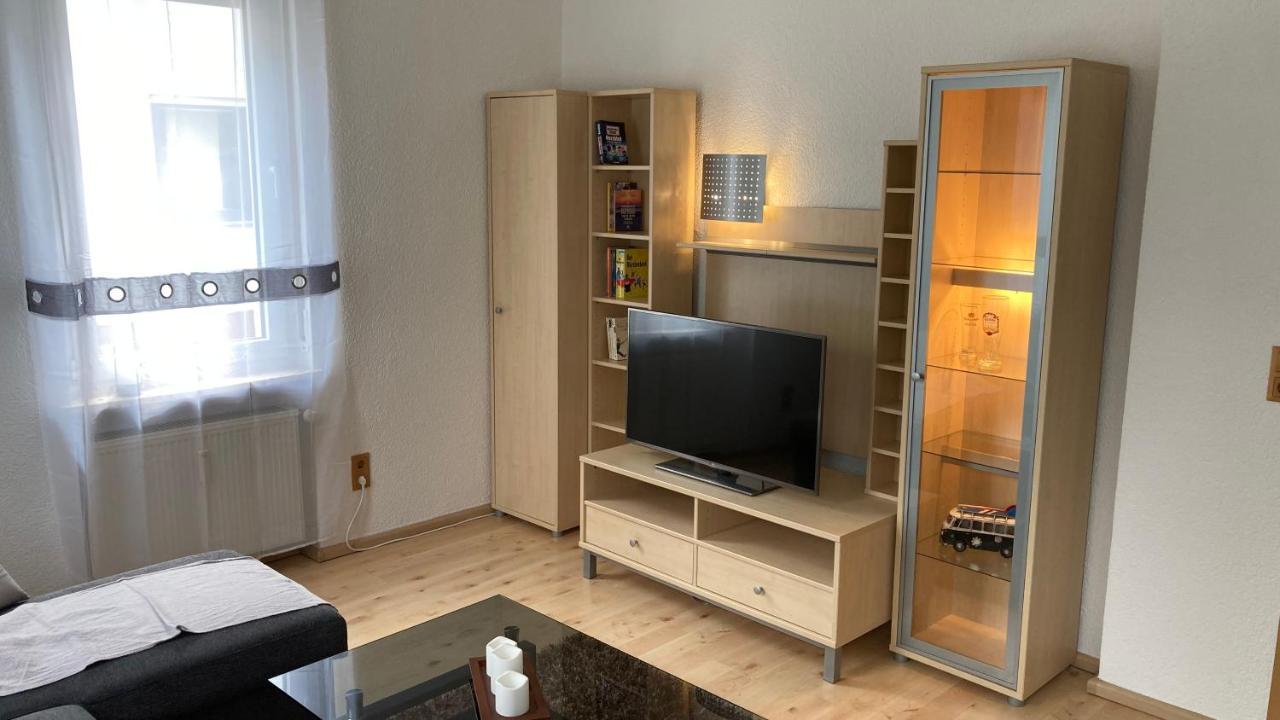 Ferienwohnung -Isola Madre Biebesheim am Rhein Екстер'єр фото