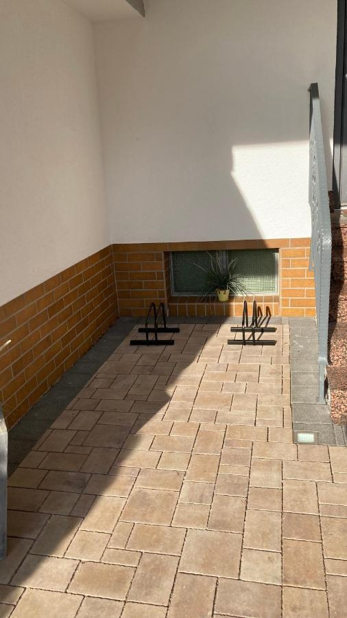 Ferienwohnung -Isola Madre Biebesheim am Rhein Екстер'єр фото
